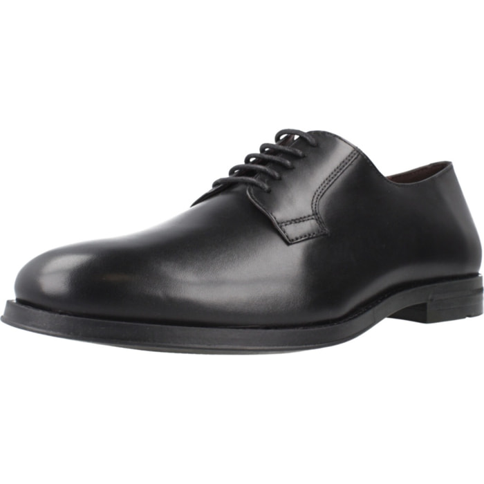 Zapatos de Vestir Hombre de la marca GEOX  modelo U DECIO NEGRO