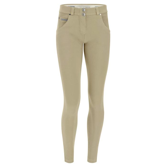 Pantaloni push up WR.UP® curvy tessuto navetta ecologico