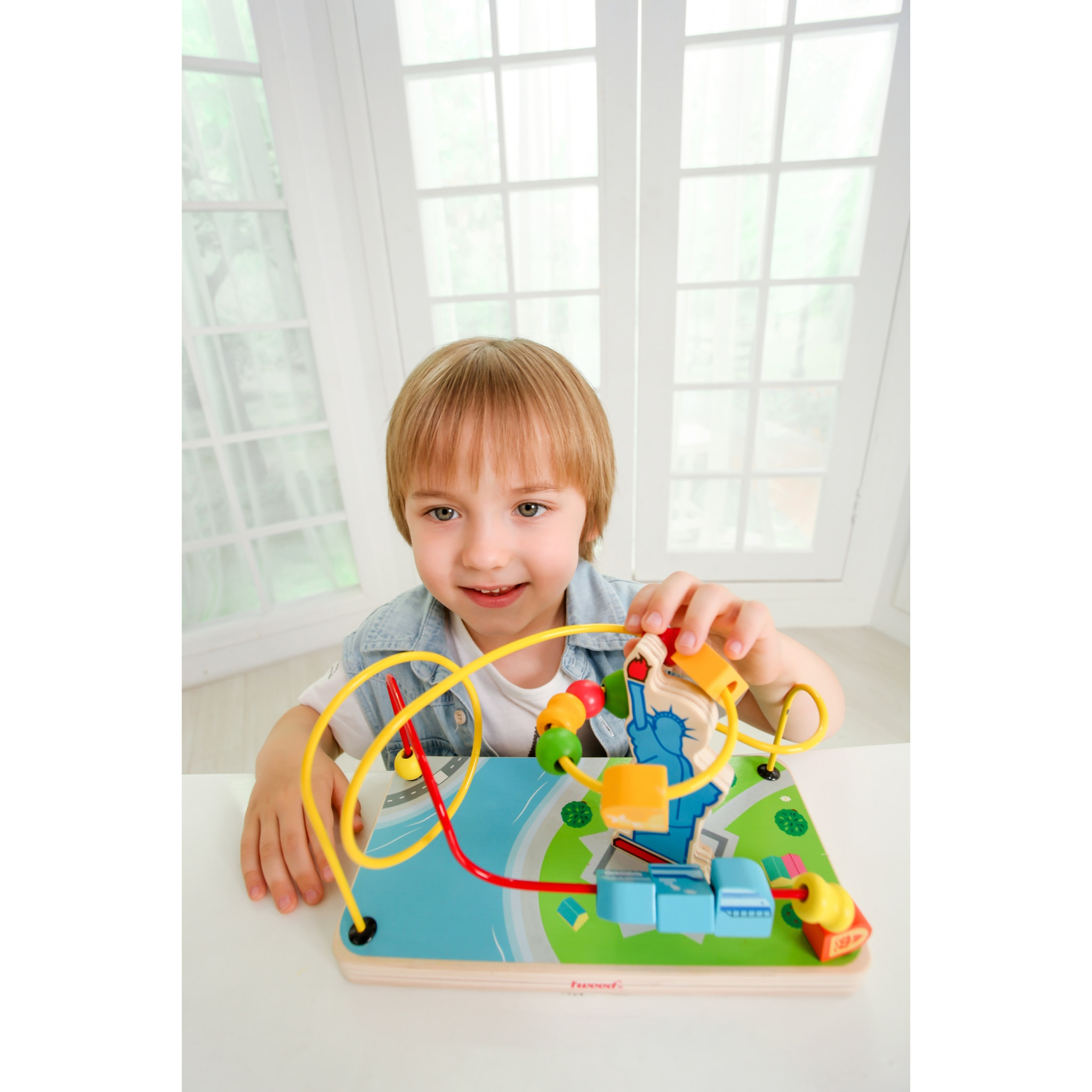 LABERINTO: ESTATUA DE LA LIBERTAD