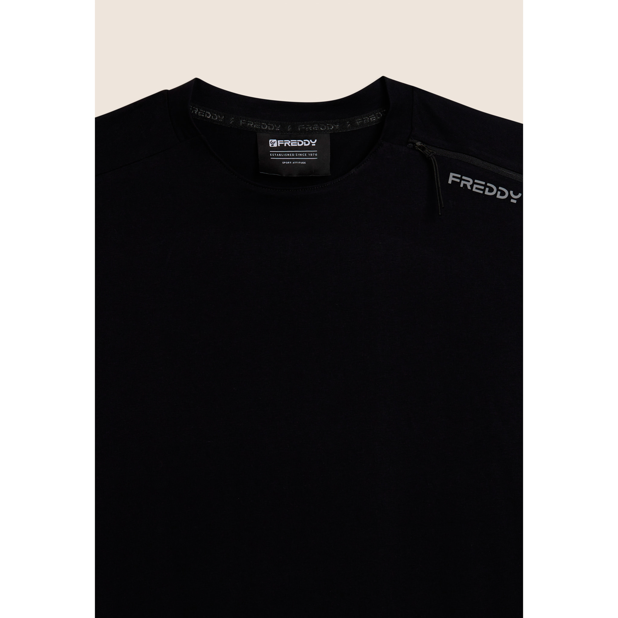 T-shirt manica lunga in jersey stretch con zip decorativa