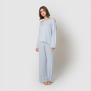 Pijama largo de viscosa celeste