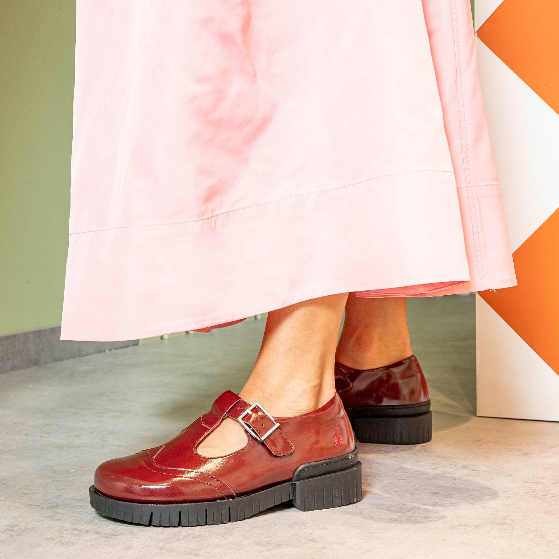 Zapatos 1834 NAPPA SHINNY CINDER /OXFORD color Cinder