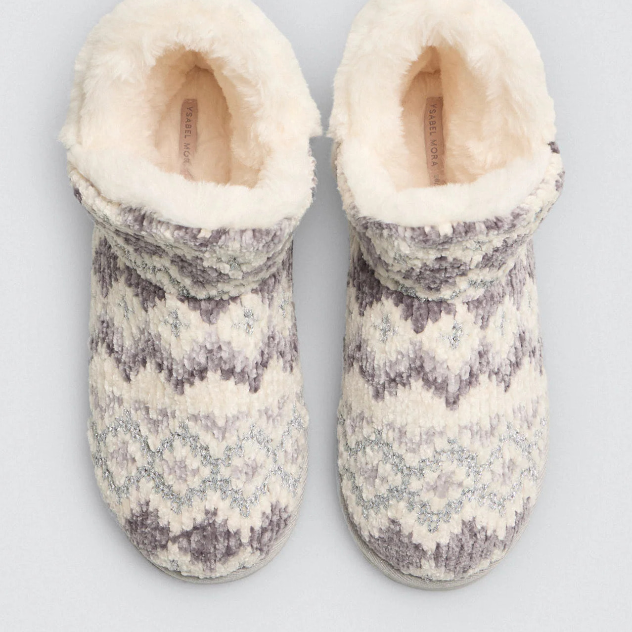 Stivali da casa con dettaglio in pelliccia con stampa etnica