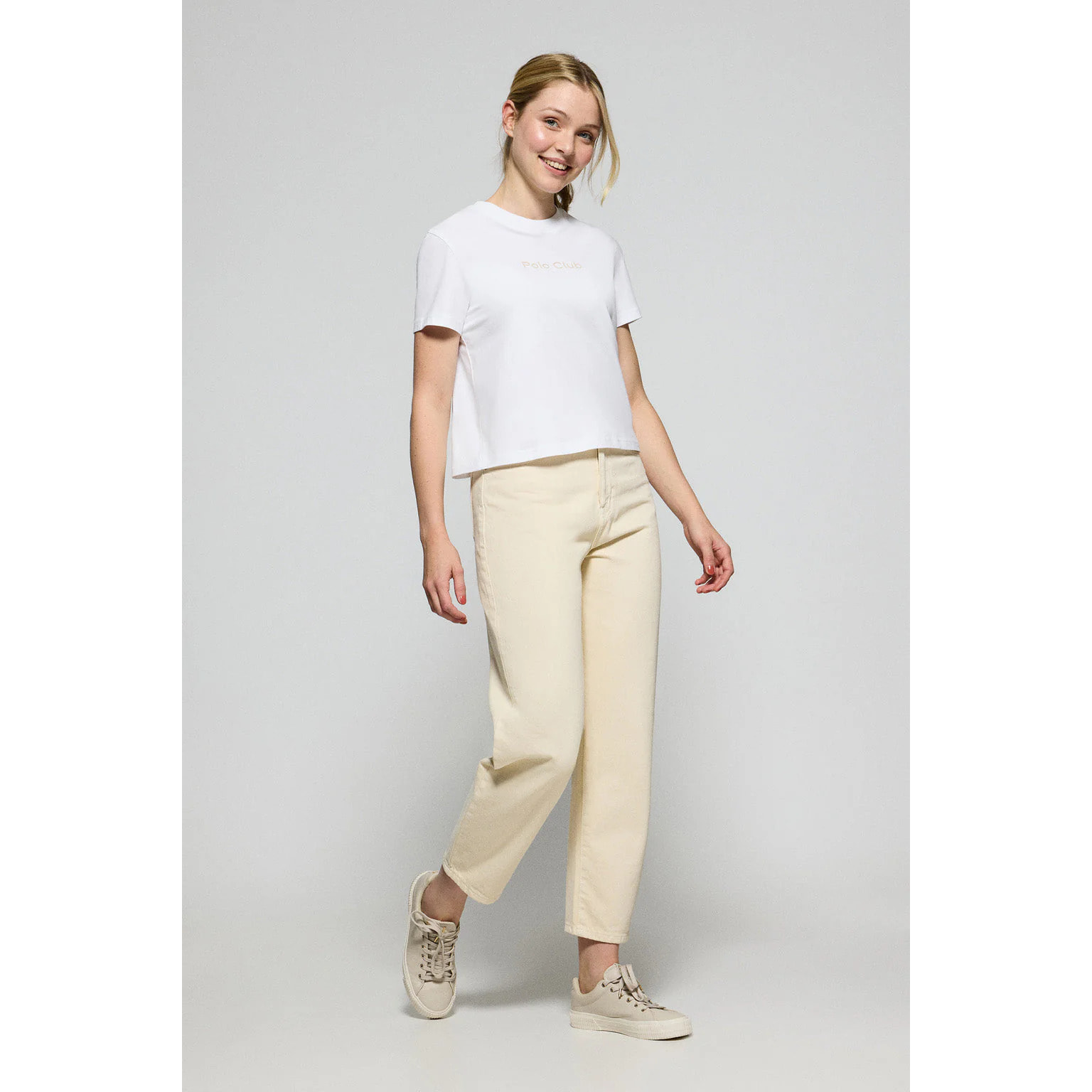 Camiseta Tori blanca con logo Minimal Combo Polo Club