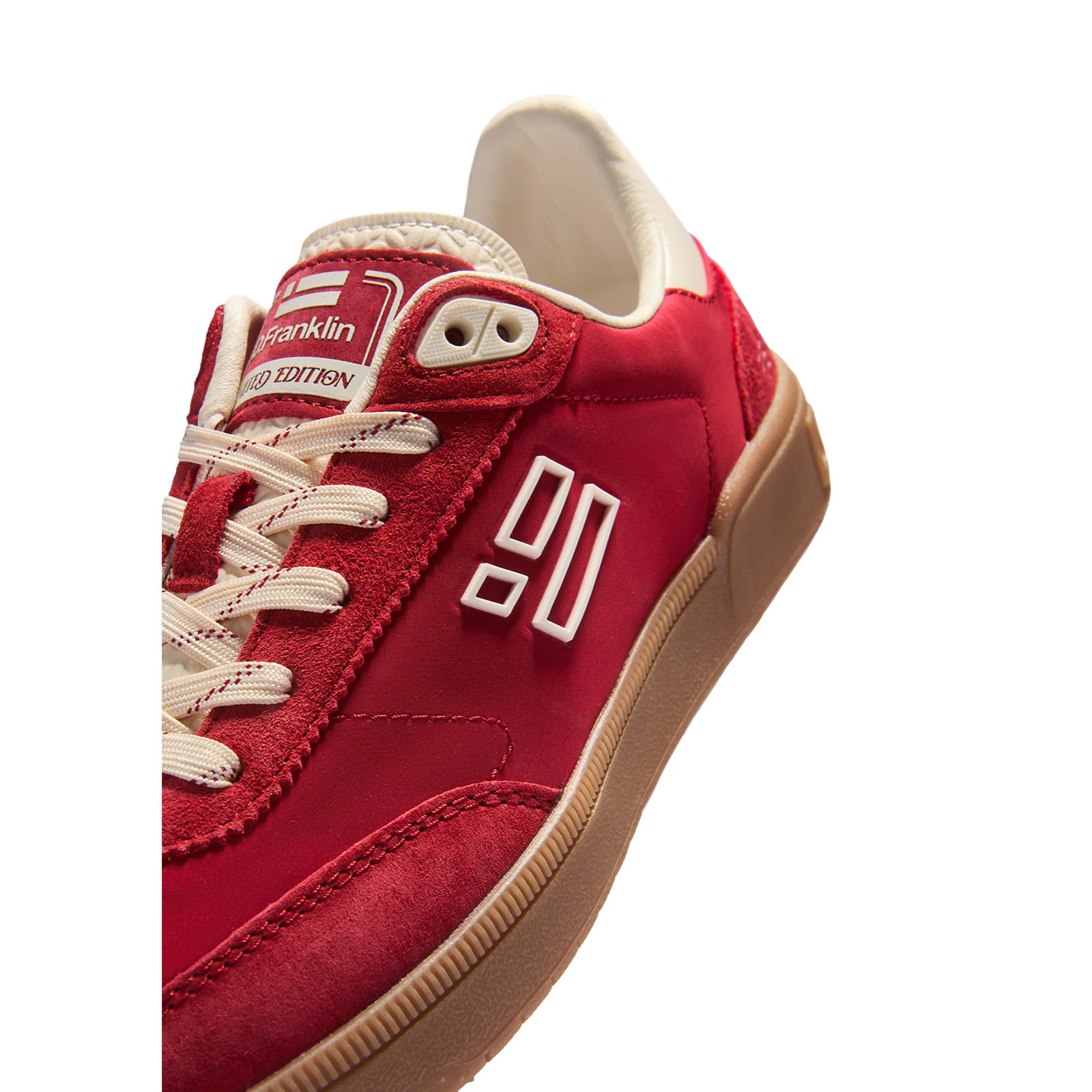 Zapatillas Bajas de Mujer Rebel Love Edición San Valentín