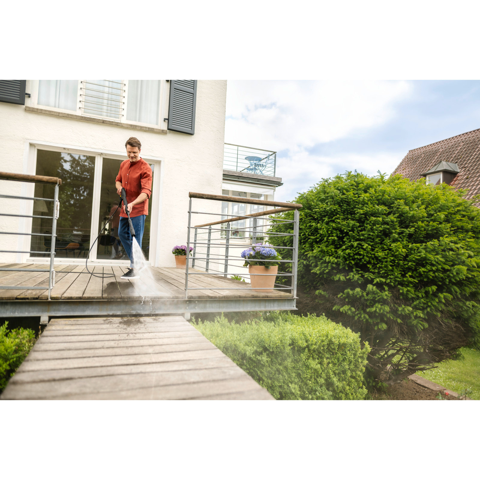 Nettoyeur haute pression Karcher K 5 FJ - Pression 145 bar- Débit 500 l/h- Buse à jet plat