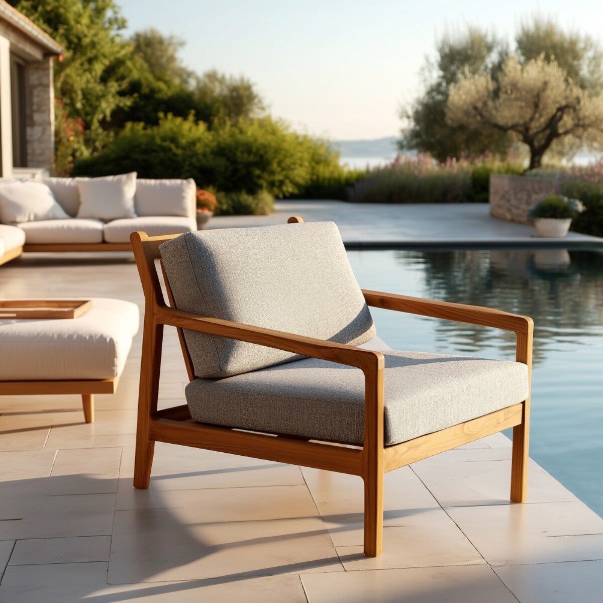 COLINE - Fauteuil de jardin en bois de teck recyclé couleur naturelle
