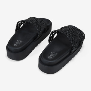 Sandalias de plataforma negras trenzadas