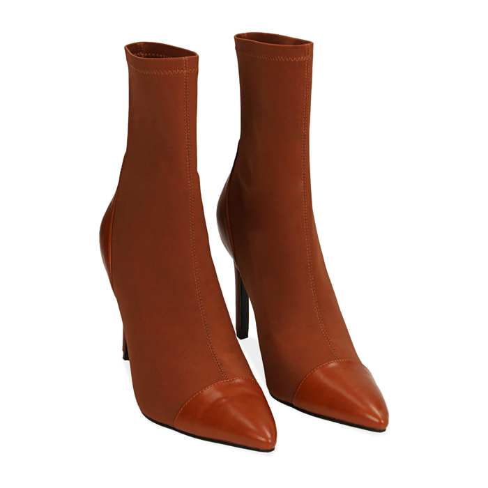 Botines cognac en lycra, tacón 10 cm