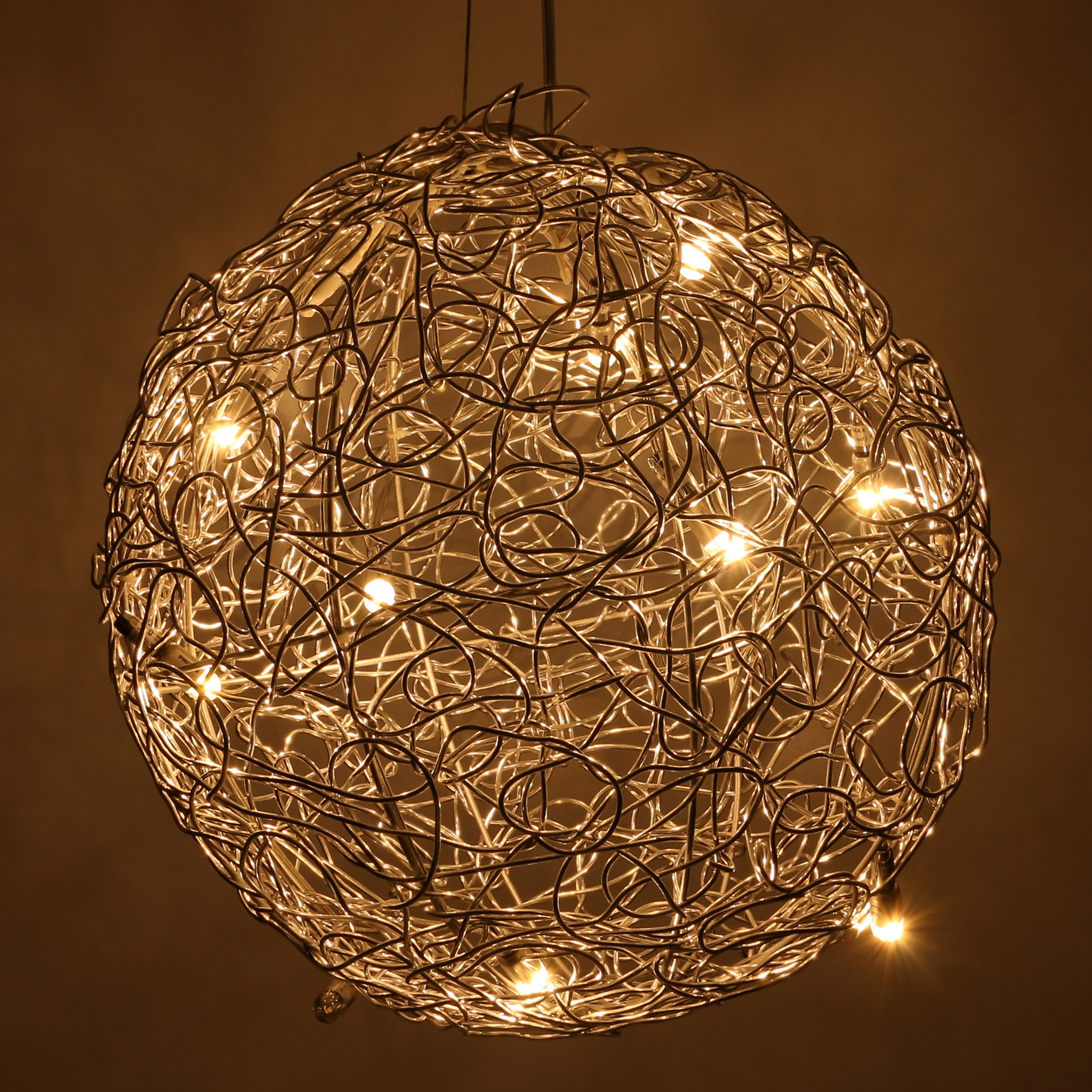LEDS C4 Espejo de Aumento para Maquillaje con Luz LED. Espejo Retroiluminado para Baño con Brazo Extendible y Ajustable. Cromo