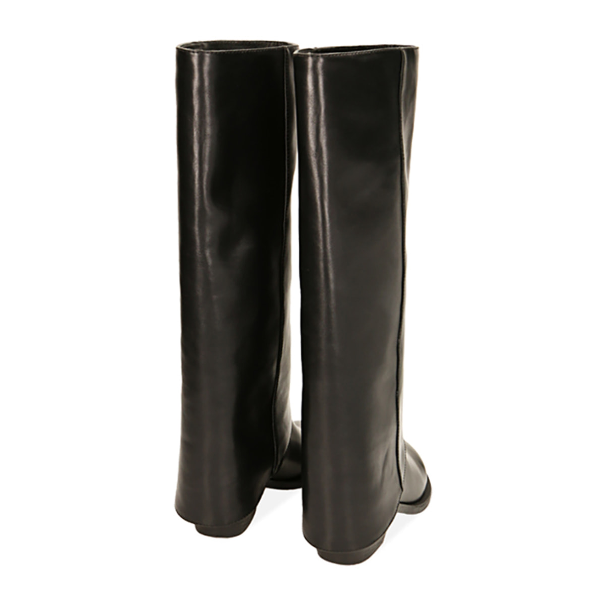 Botas negras, tacón de 8 cm