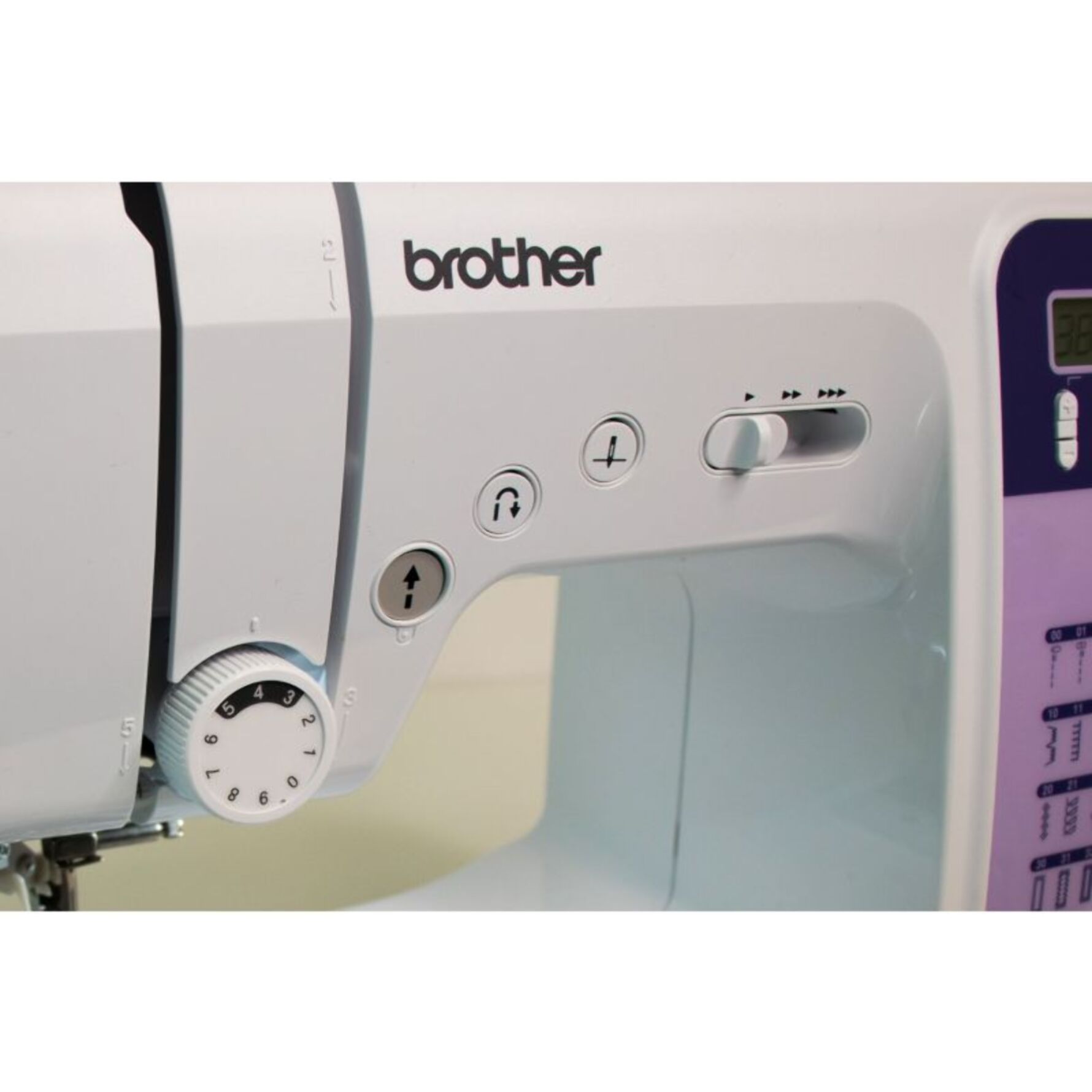Machine à coudre BROTHER FS70WTx