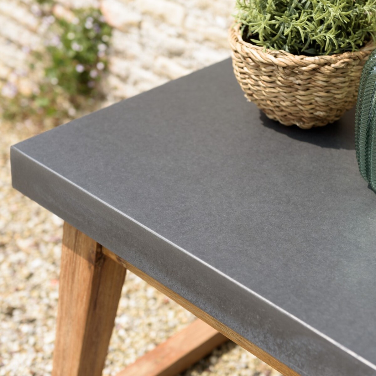 HECTOR - Table d'appoint rect. 50x40cm effet béton foncé pieds trapèze