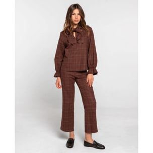 Pantalón recto marrón de cuadros con bragueta y botón