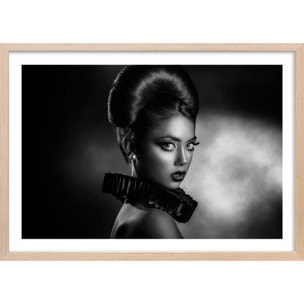 Affiche photo Lady anita en collerette Affiche + cadre en bois - Chêne