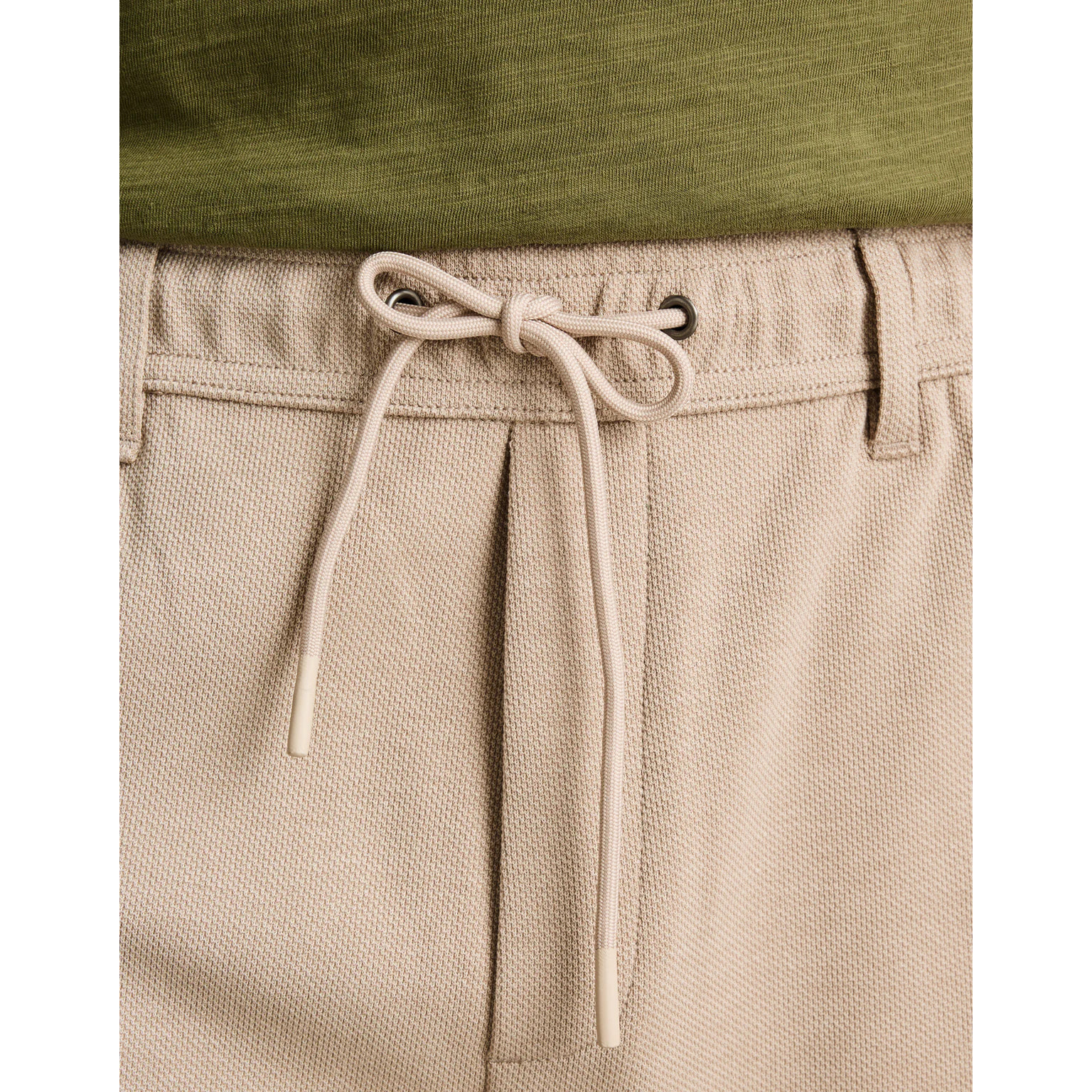 Bermuda Arena - Player