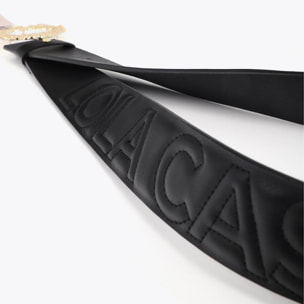 Cintura con fibbia dalla forma irregolare, cuciture testurizzate e con logo