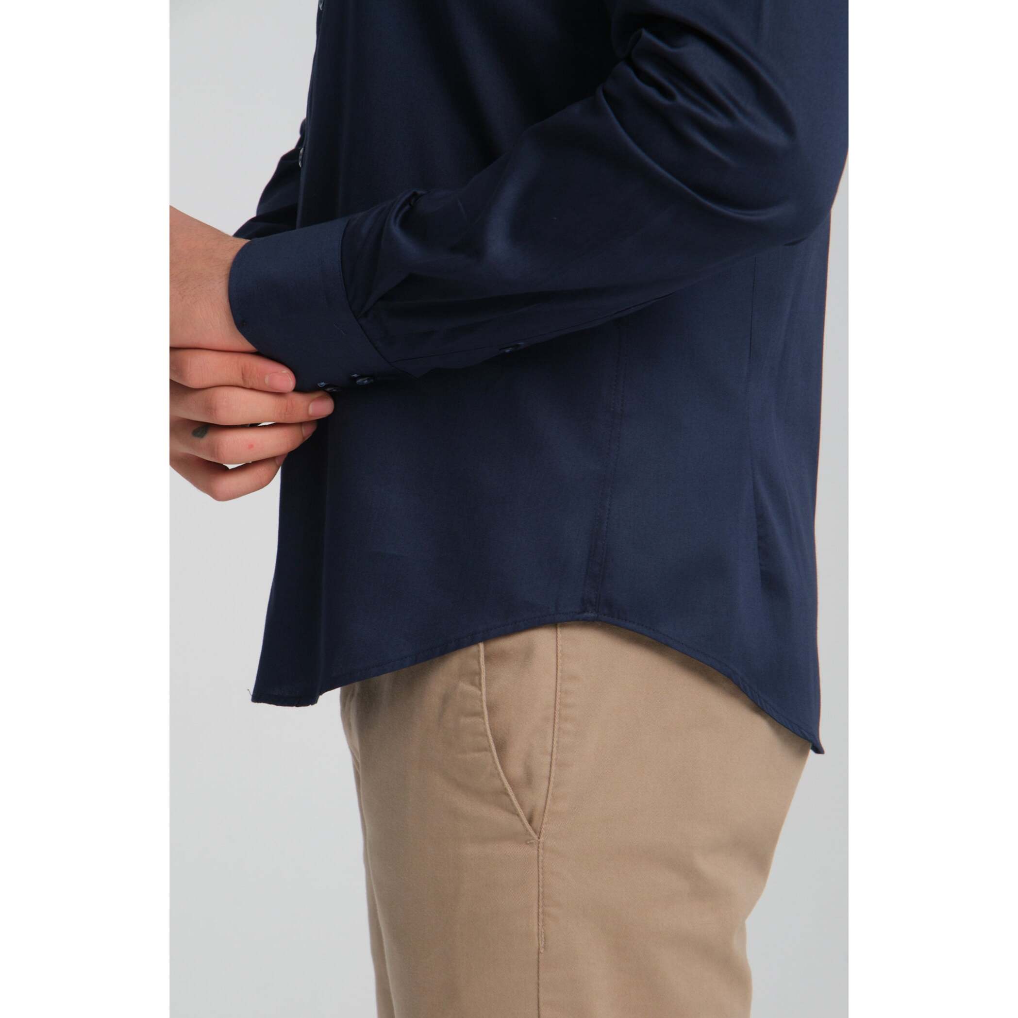 Camicia Uomo 2 Bottoni Button Down Triplo Collo Slim Satin Unito Blu