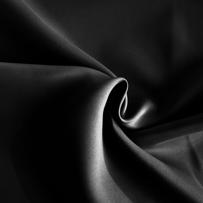 Rideau à galon fronceur occultant ignifugé M1 Non Feu - Noir