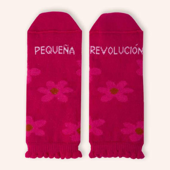 Mini calcetines "Pequeña revolución"