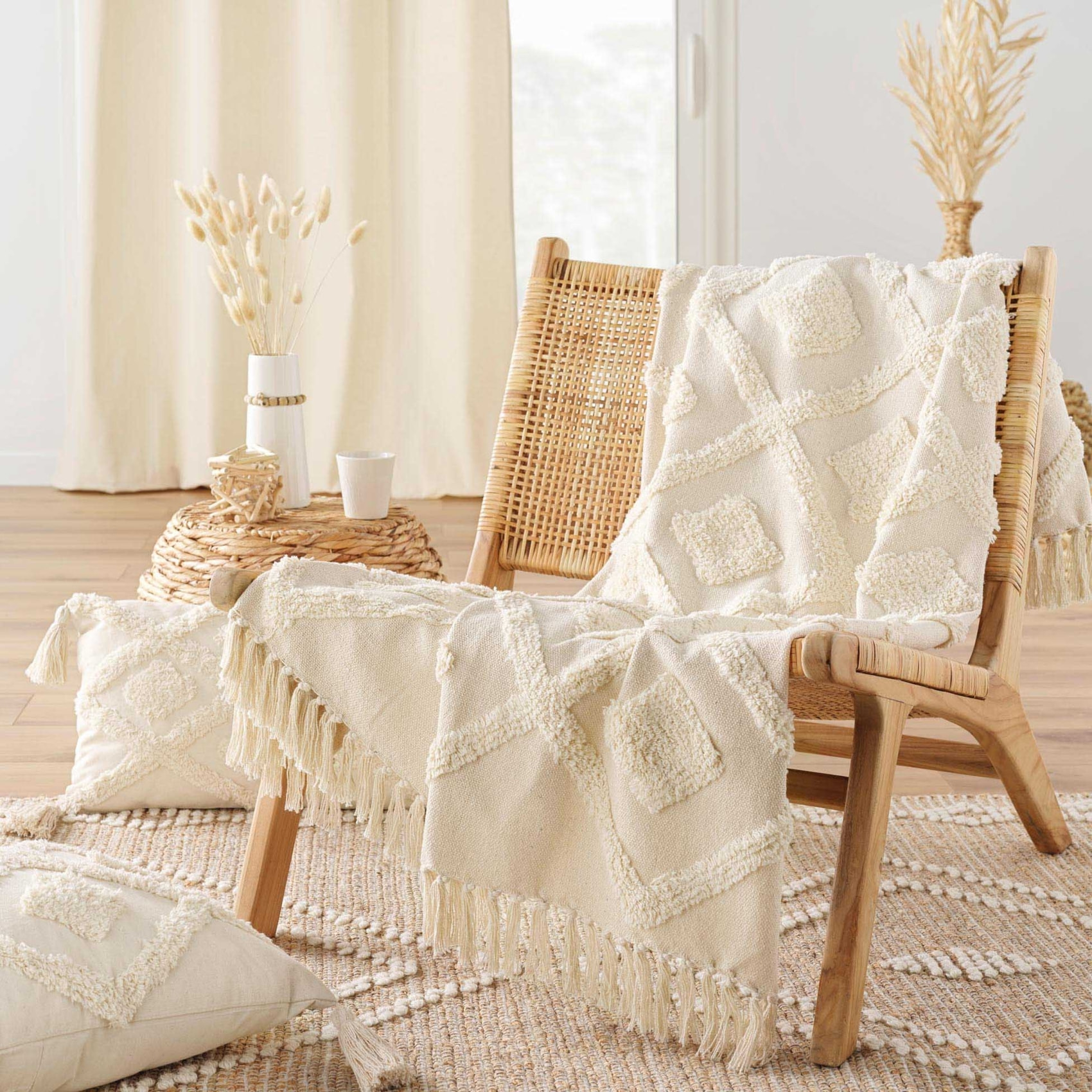 Plaid bohème tufté avec franges - Blanc cassé
