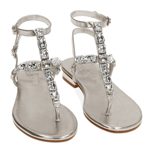Sandalias planas con pedreria plateadas