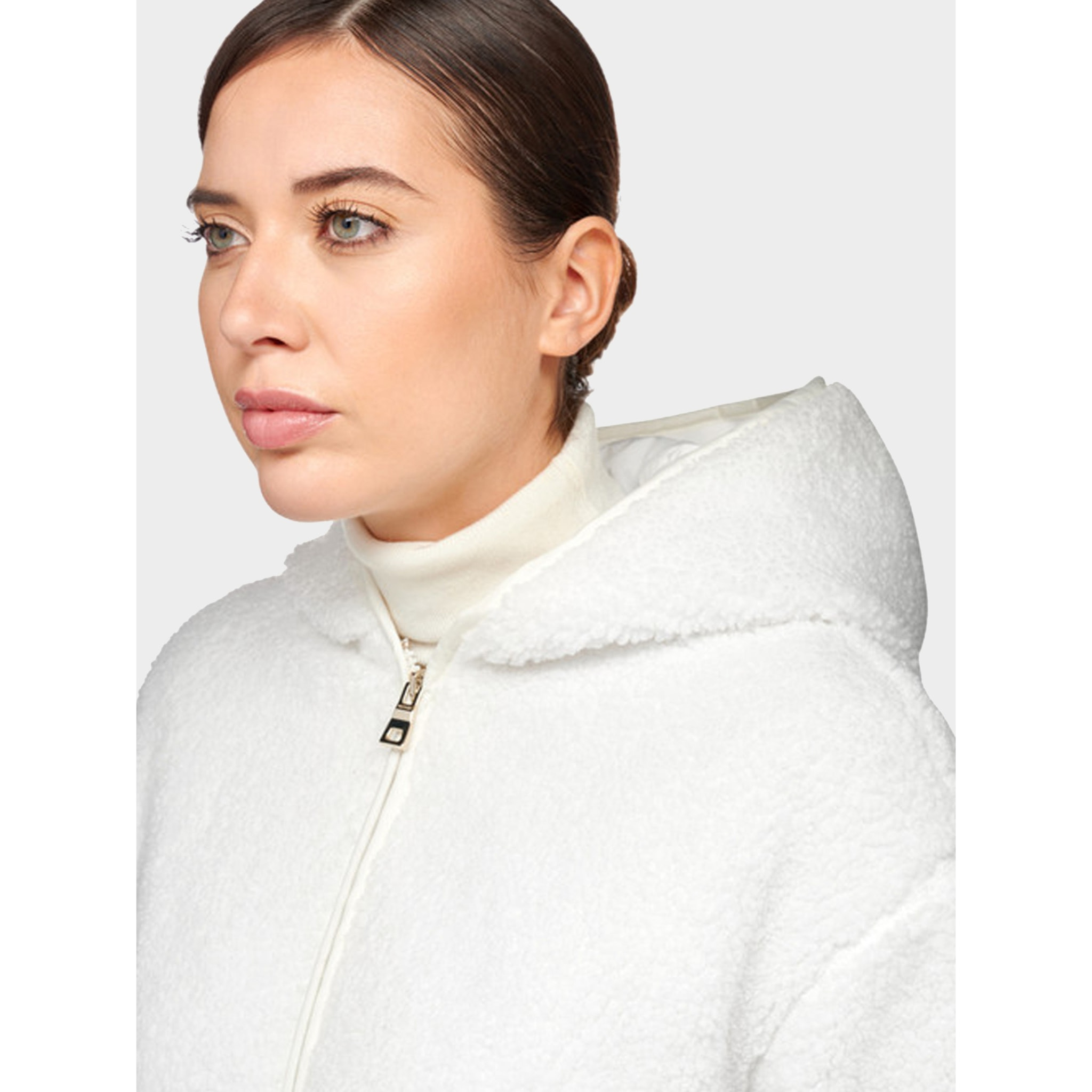 Chaqueta Mujer de la marca GEOX  modelo W4675E BLANCO