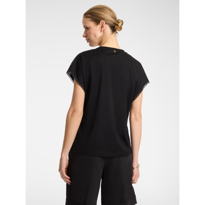 Elena Mirò - T-shirt con inserto in pizzo sulle spalle - Nero