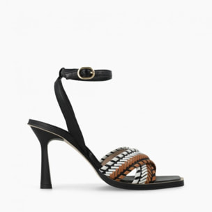 SANDALIAS NEGRAS WERUNE