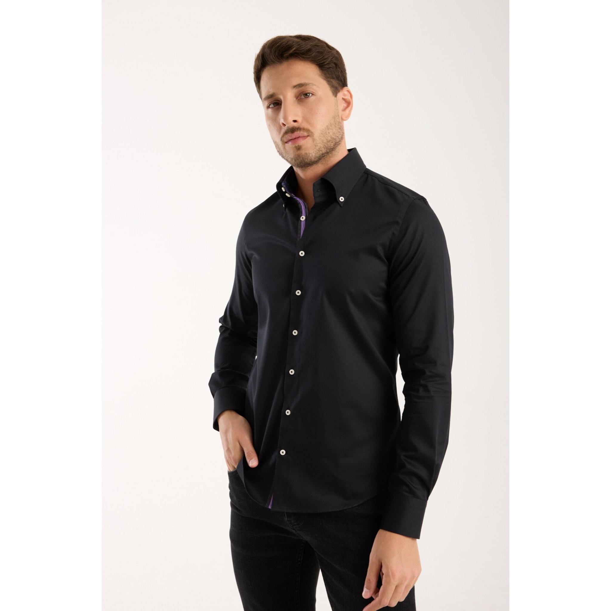 Camicia Uomo 2 Bottoni Button Down Slim Satin Unito Nero