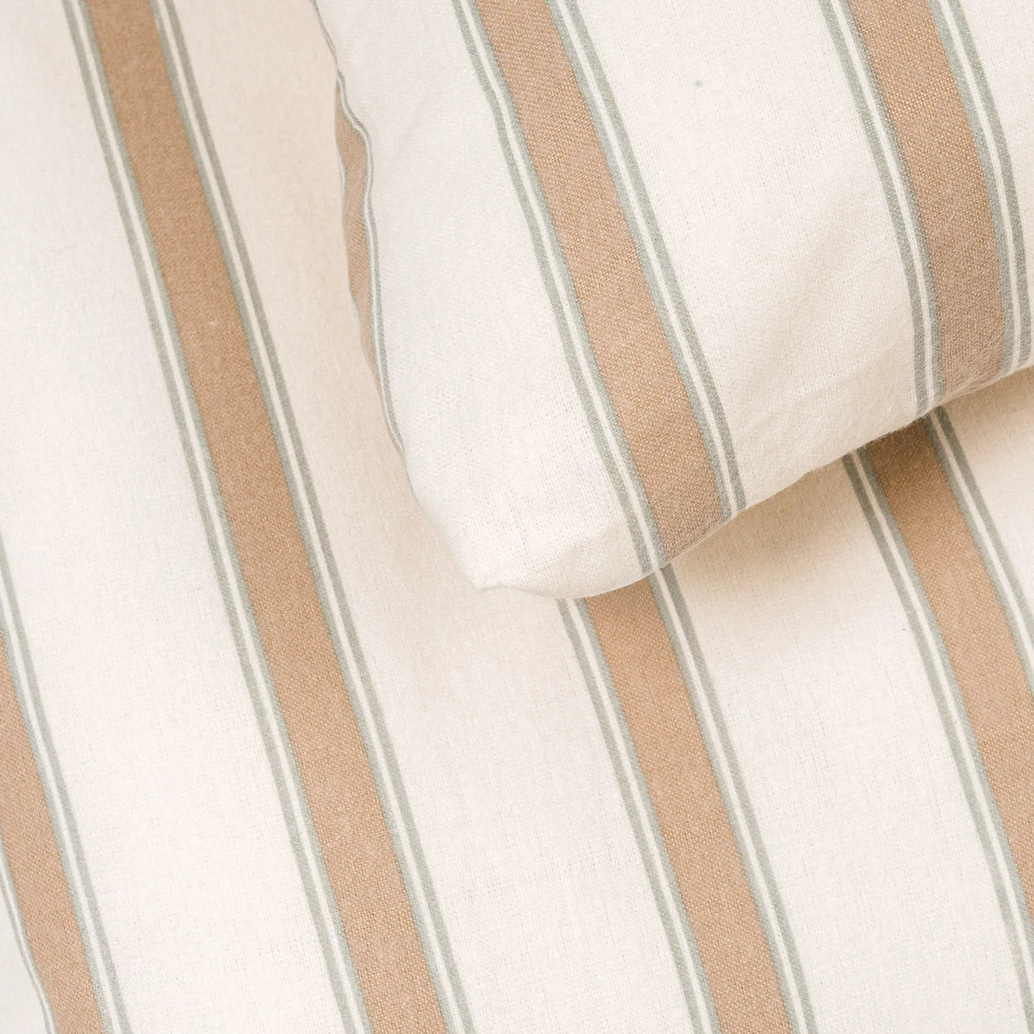 Copripiumino in flanella raya sitges verde secco – taupe