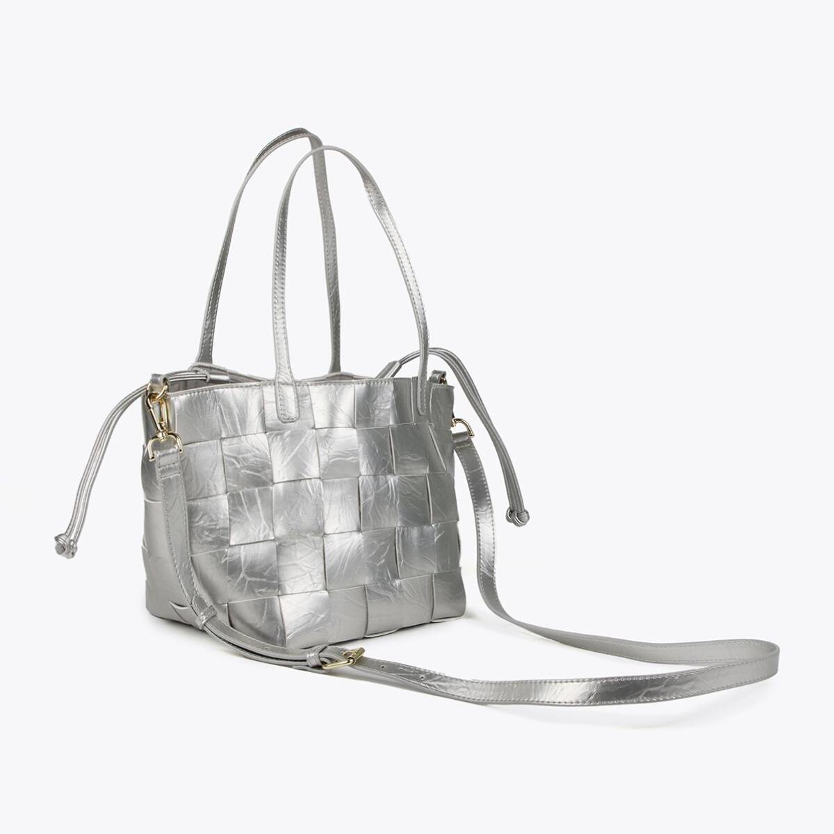 Borsa shopper intrecciata con texture