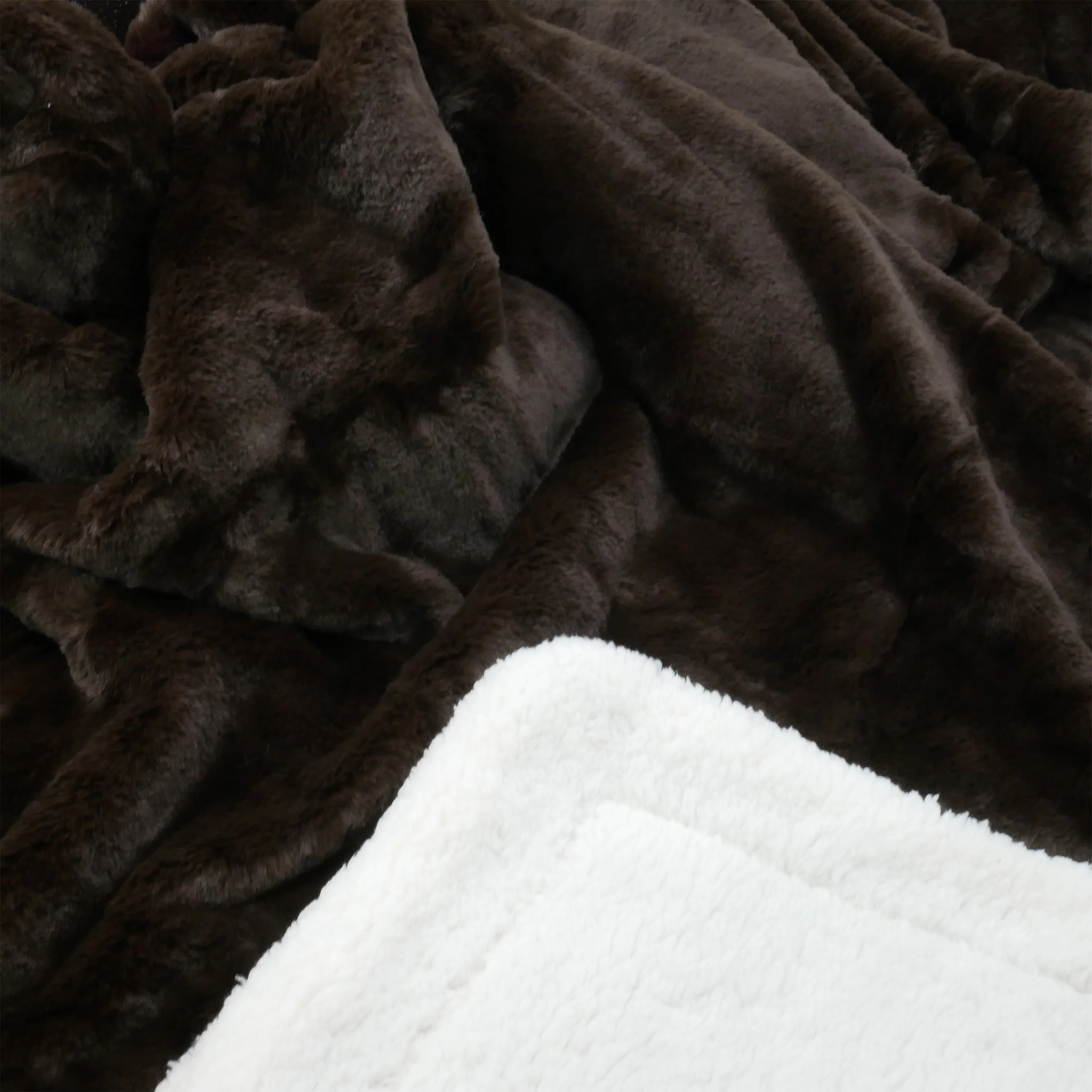 Plaid imitation "Lapin" - Cocoon Chocolat - 610g/m²
