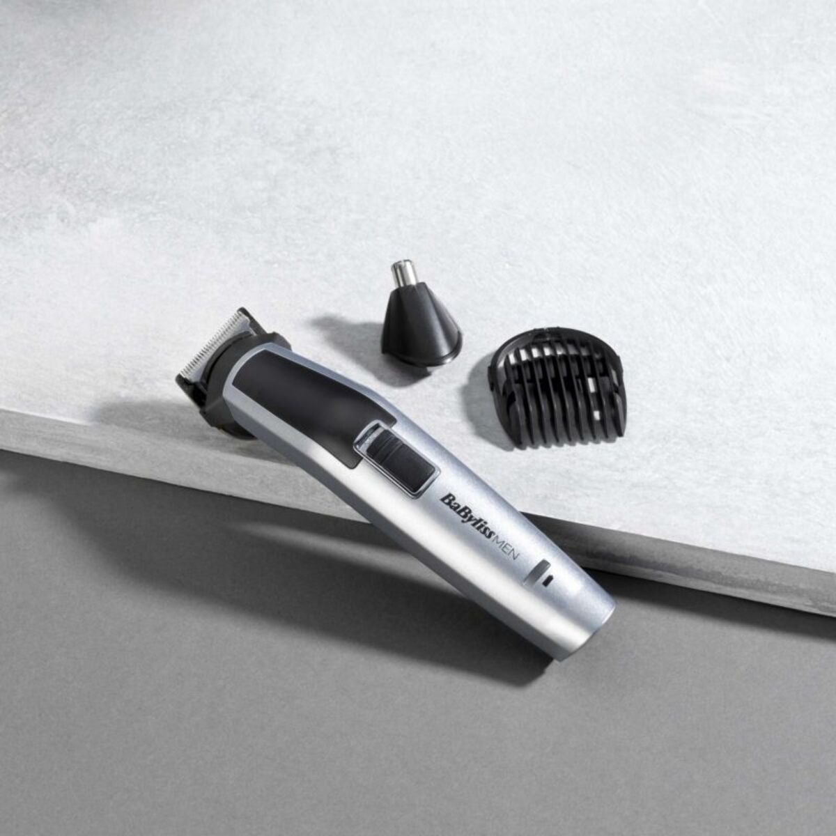 Tondeuse multi usages BABYLISS MT726E multi-usages 8 en 1 Titanium