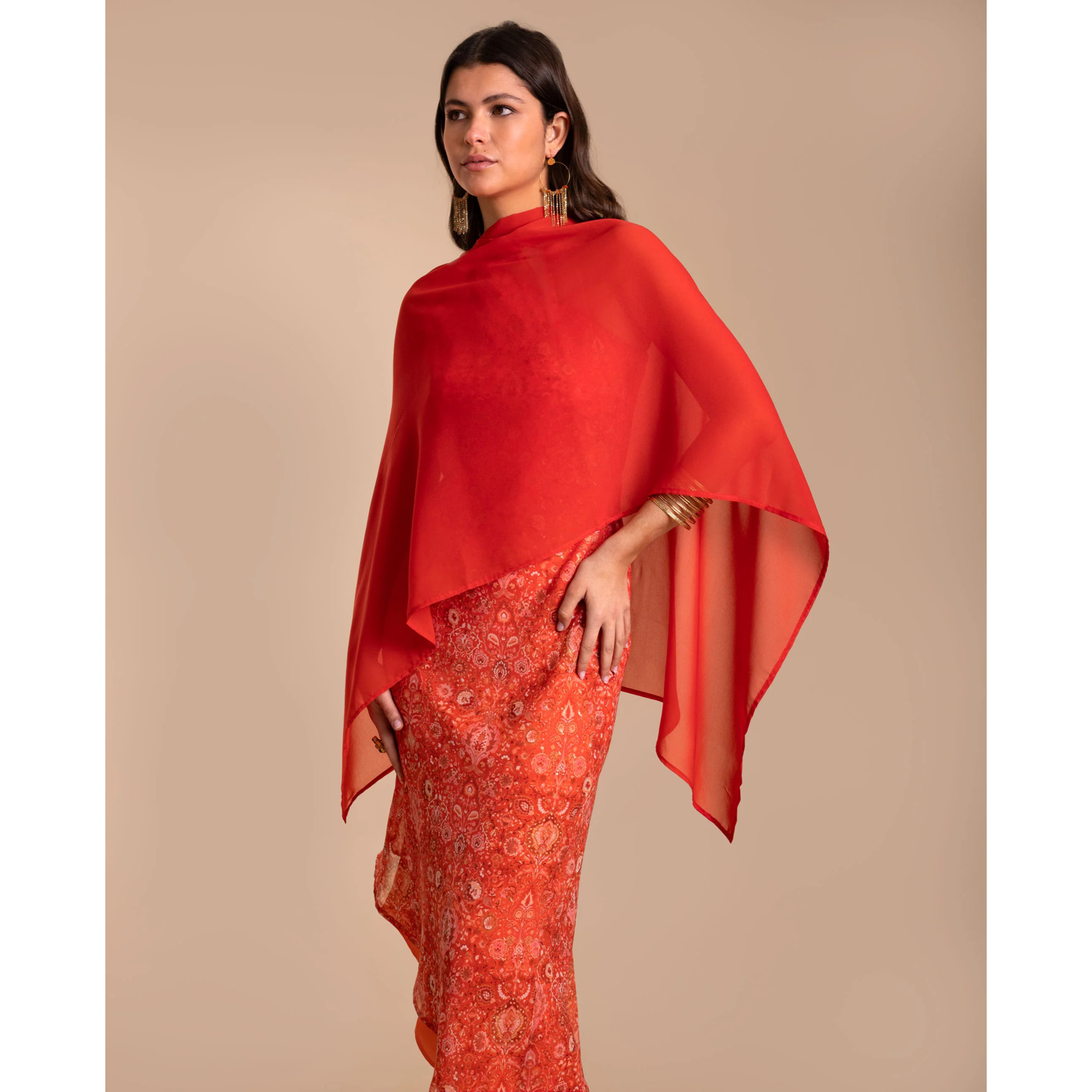 Echarpe de mujer elegante.