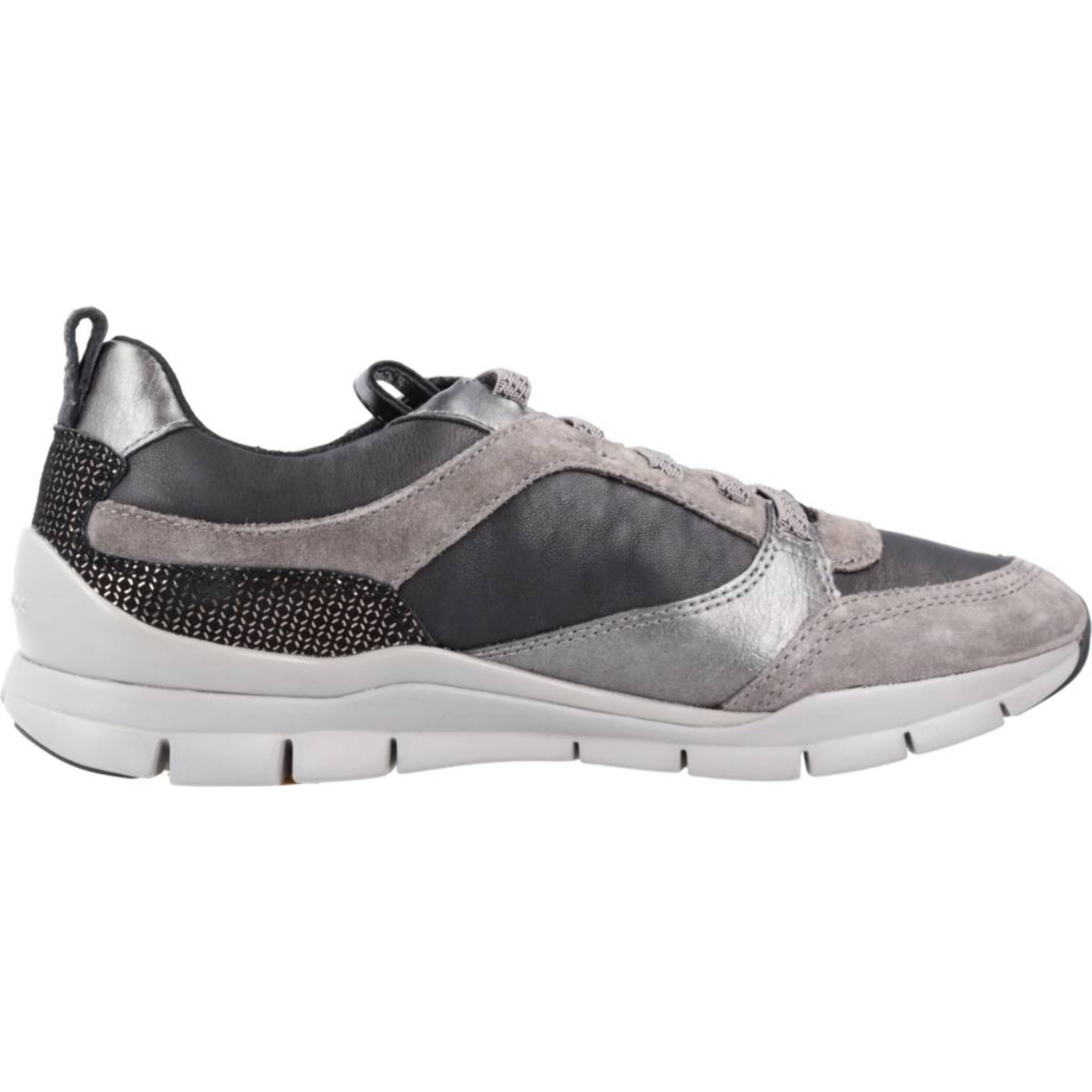 Sneakers de  Mujer de la marca GEOX  modelo D SUKIE GRIS