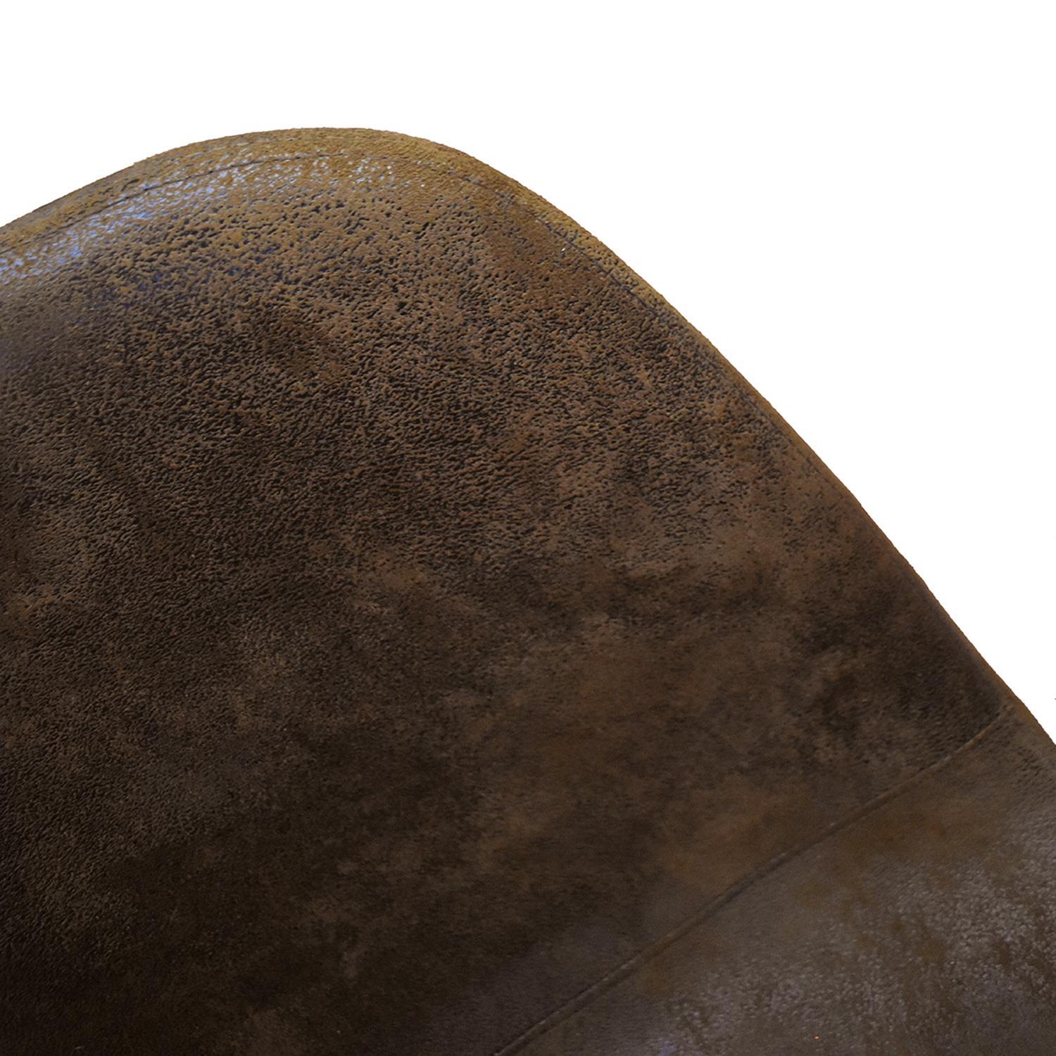 Set di 4 sedie VALLETTA in ecopelle scamosciato finitura castagna e gambe in metallo nero