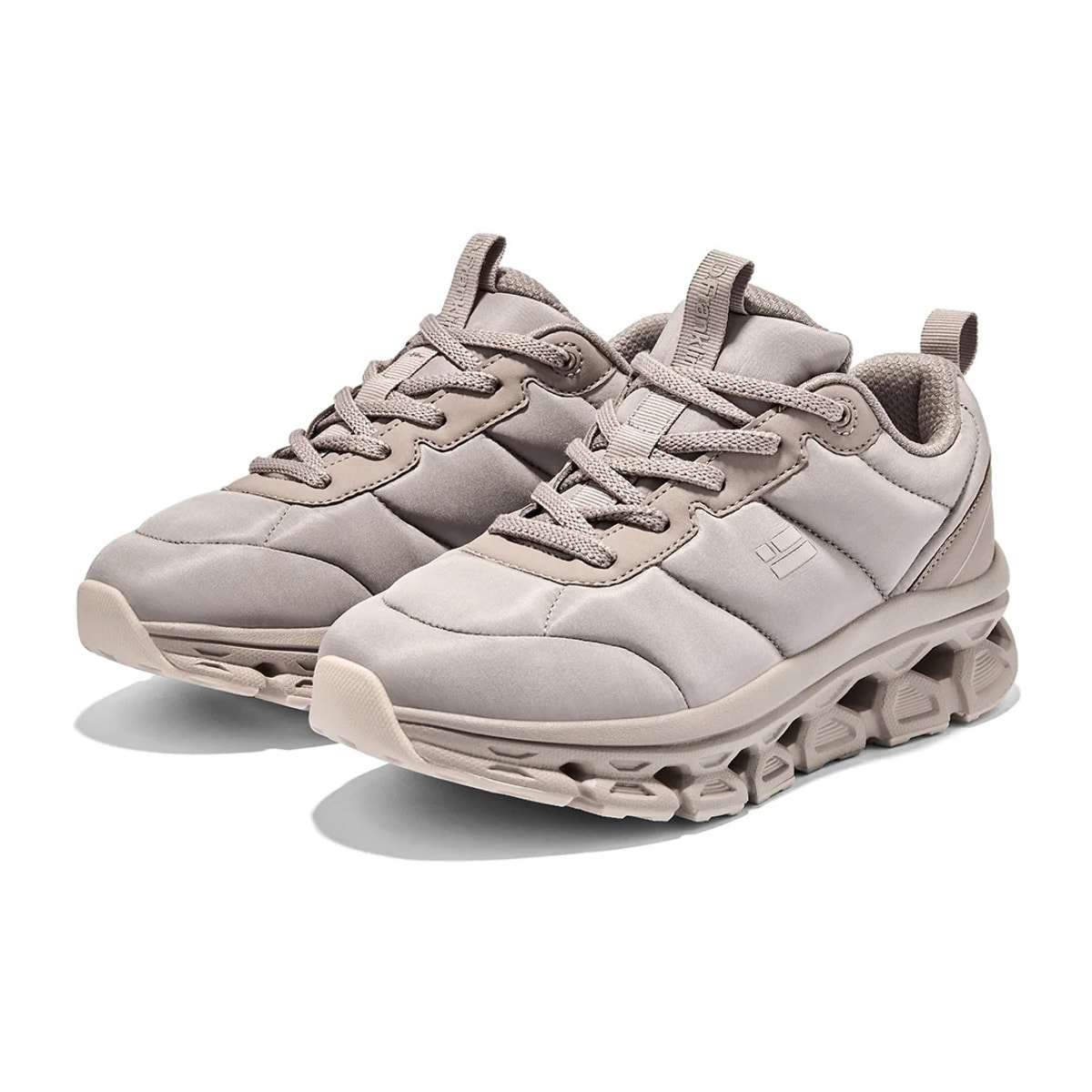 Zapatillas Unisex Aero Bomb en Taupe D.Franklin