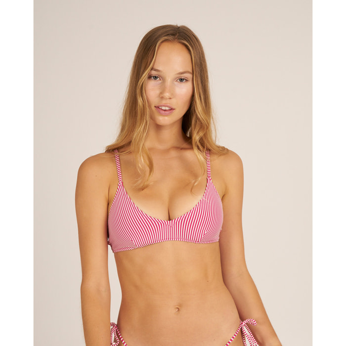 Top de bikini cerrado con estampado de rayas