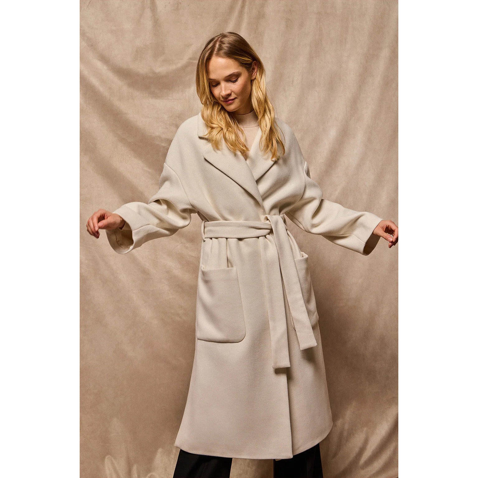 Abrigo largo Carrie beige de paño y detalles Polo Club