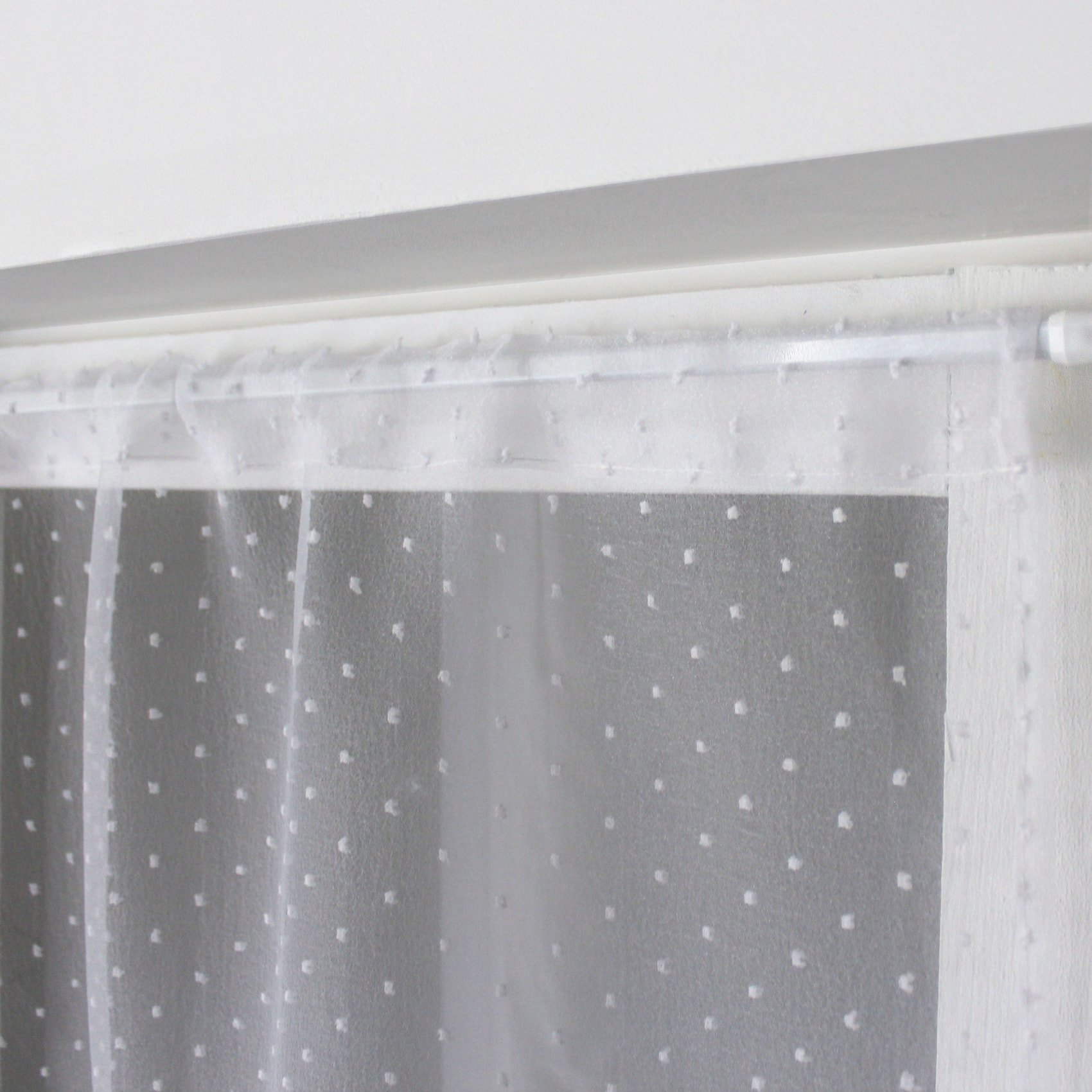 Paire de petits vitrages à plumetis en organza - Blanc