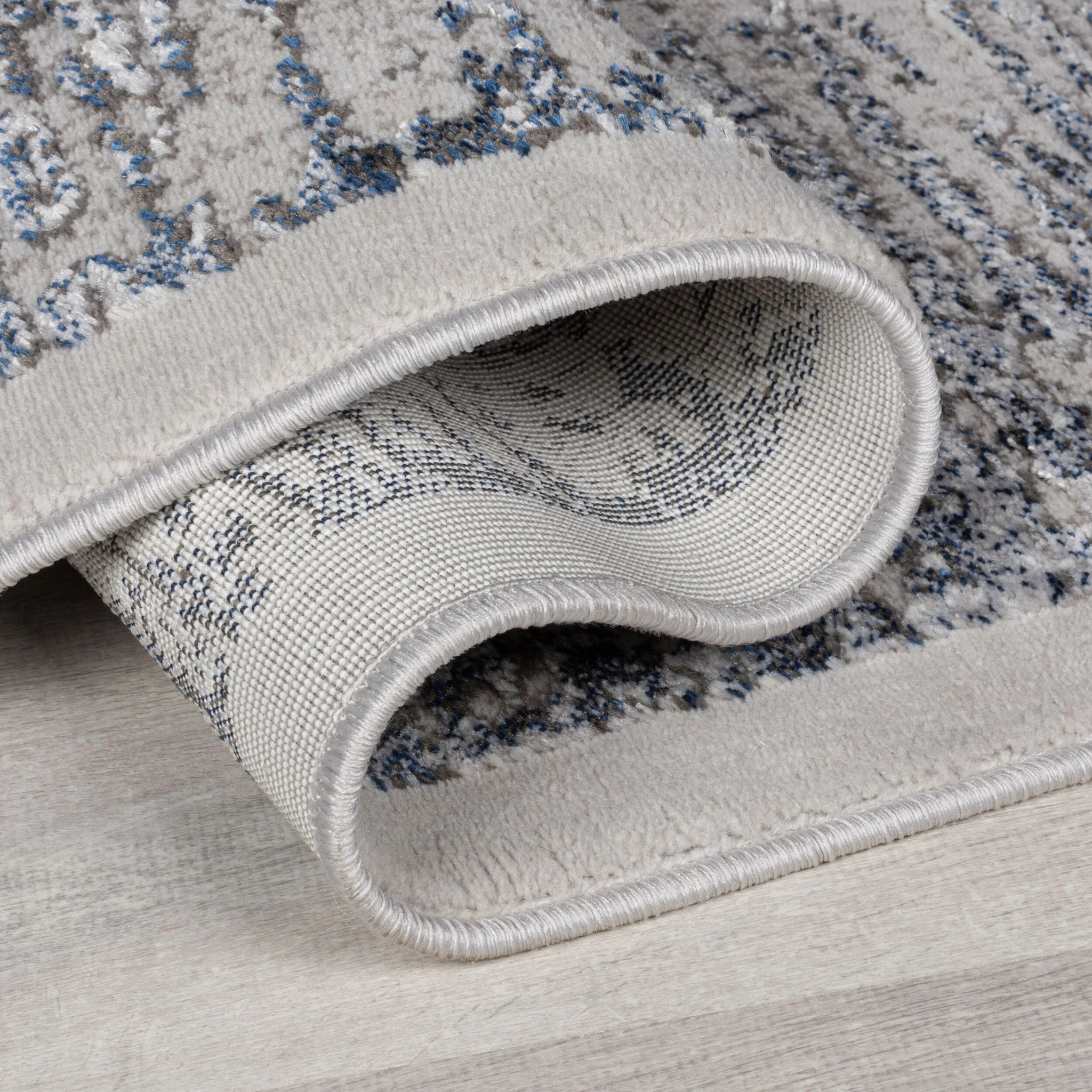 Tapis TRACE