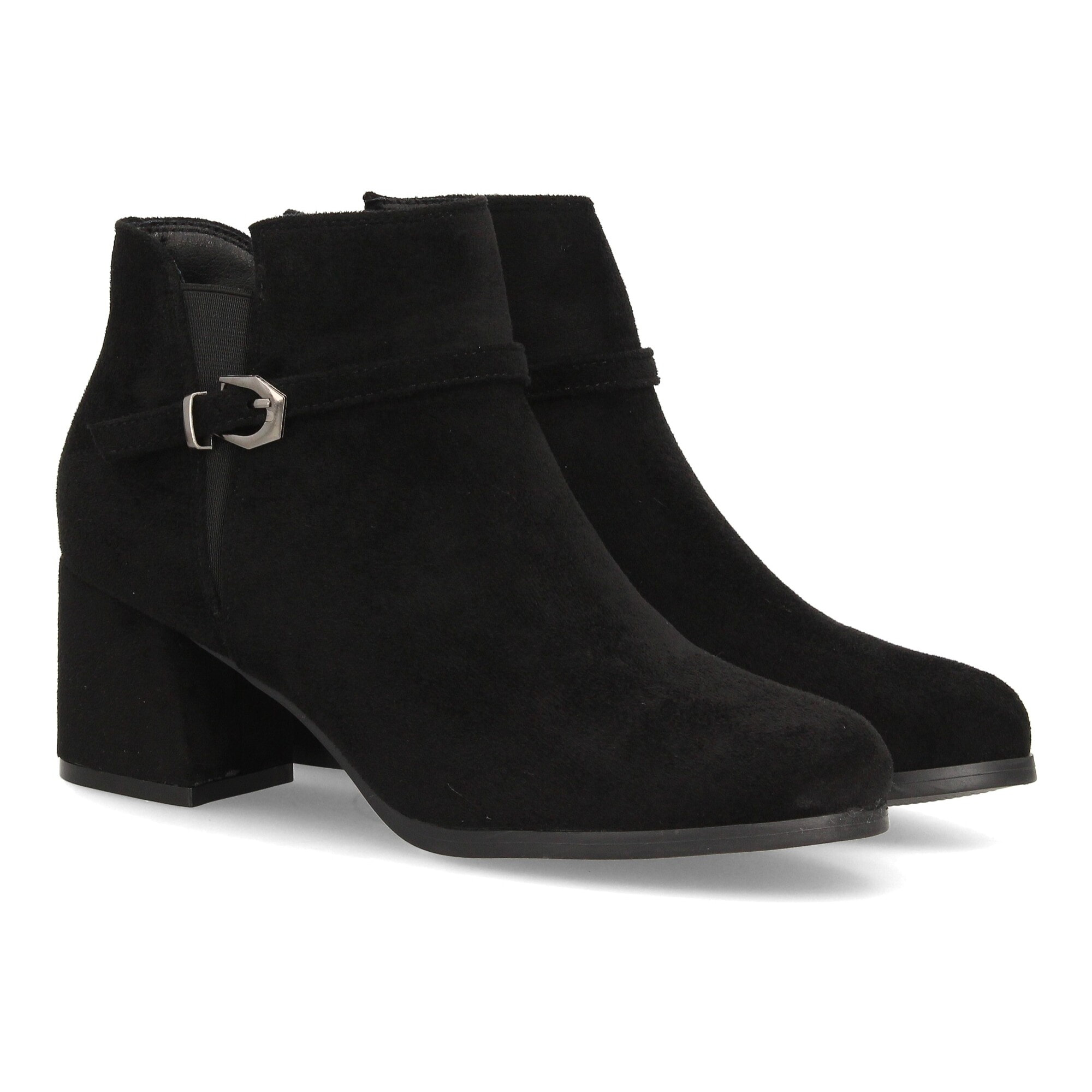 Botines elegantes con hebilla y tacón