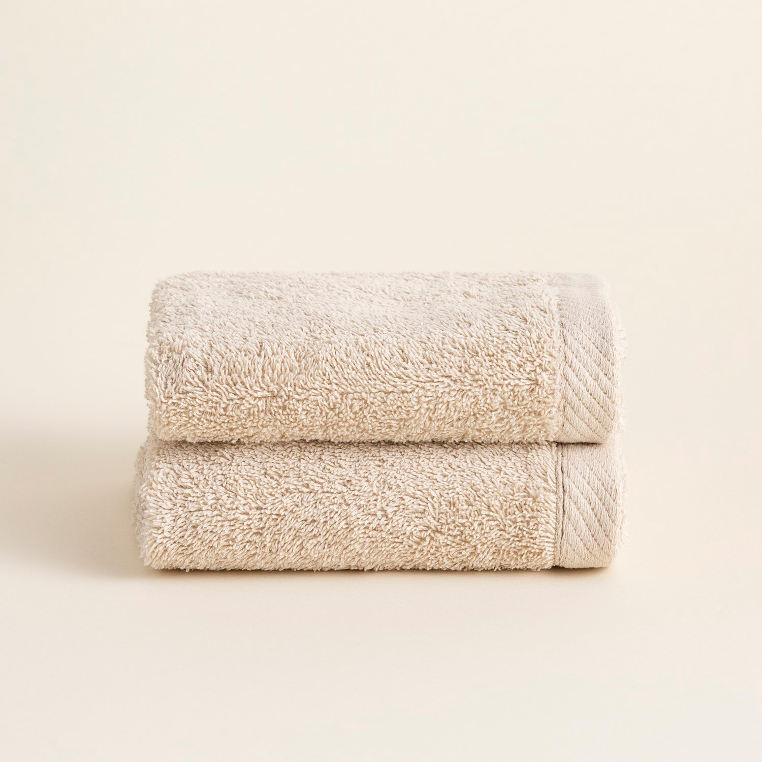 Serviette éponge 100% Coton Peigné - 600 g/m2 NATUREL