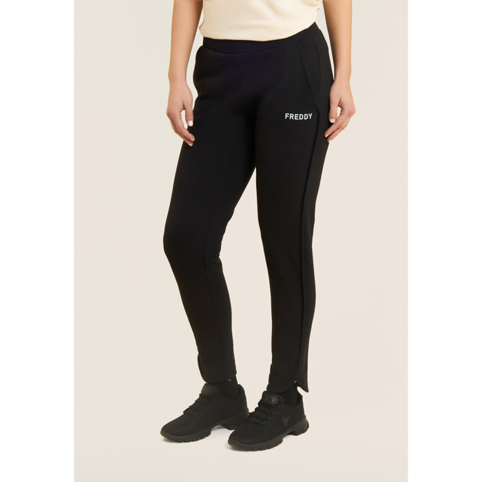 Pantaloni 7/8 con Fondo Stondato e Vita Sagomata