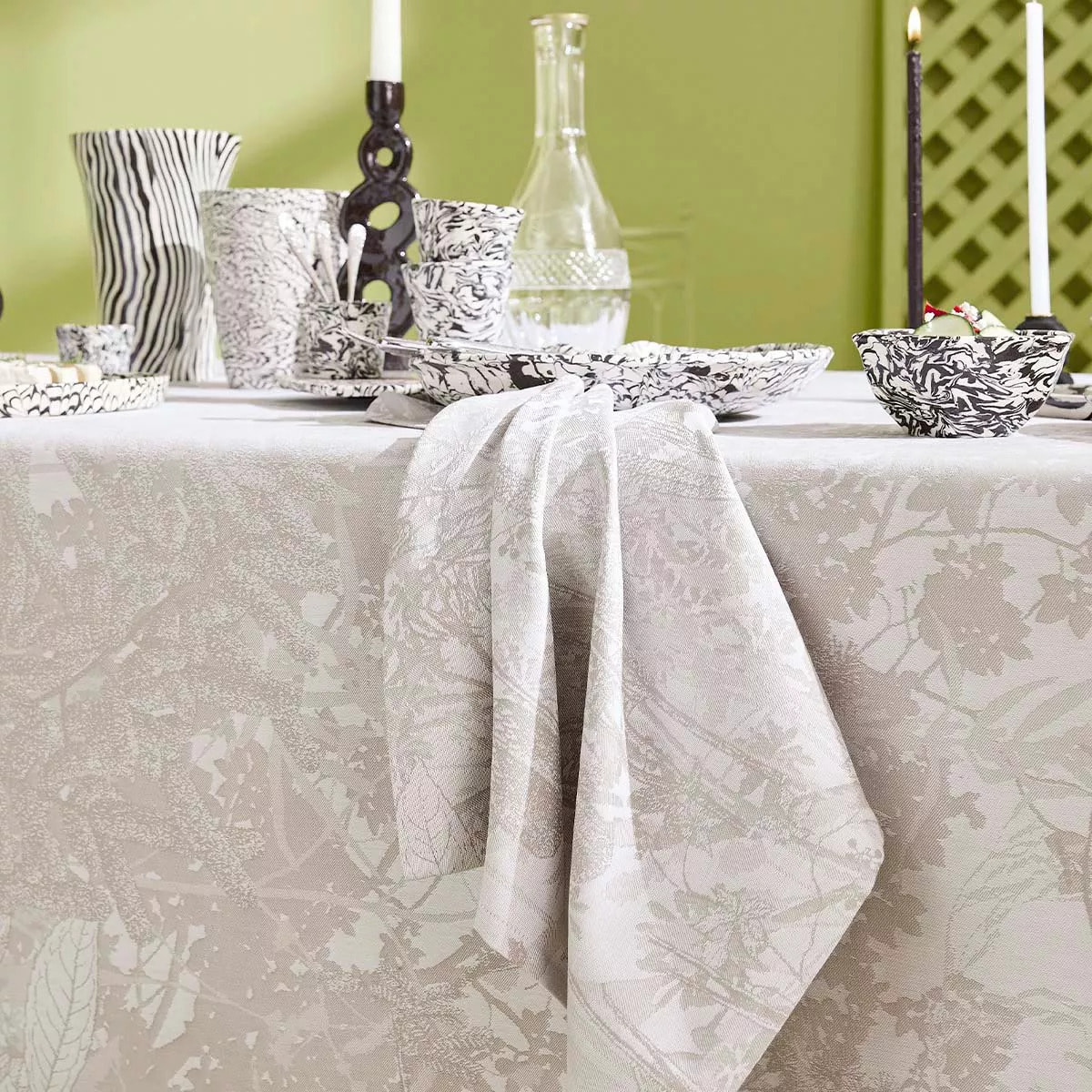 Nappe pur coton 220 g/m² motif jacquard beige Mille esprit jardins chanvre