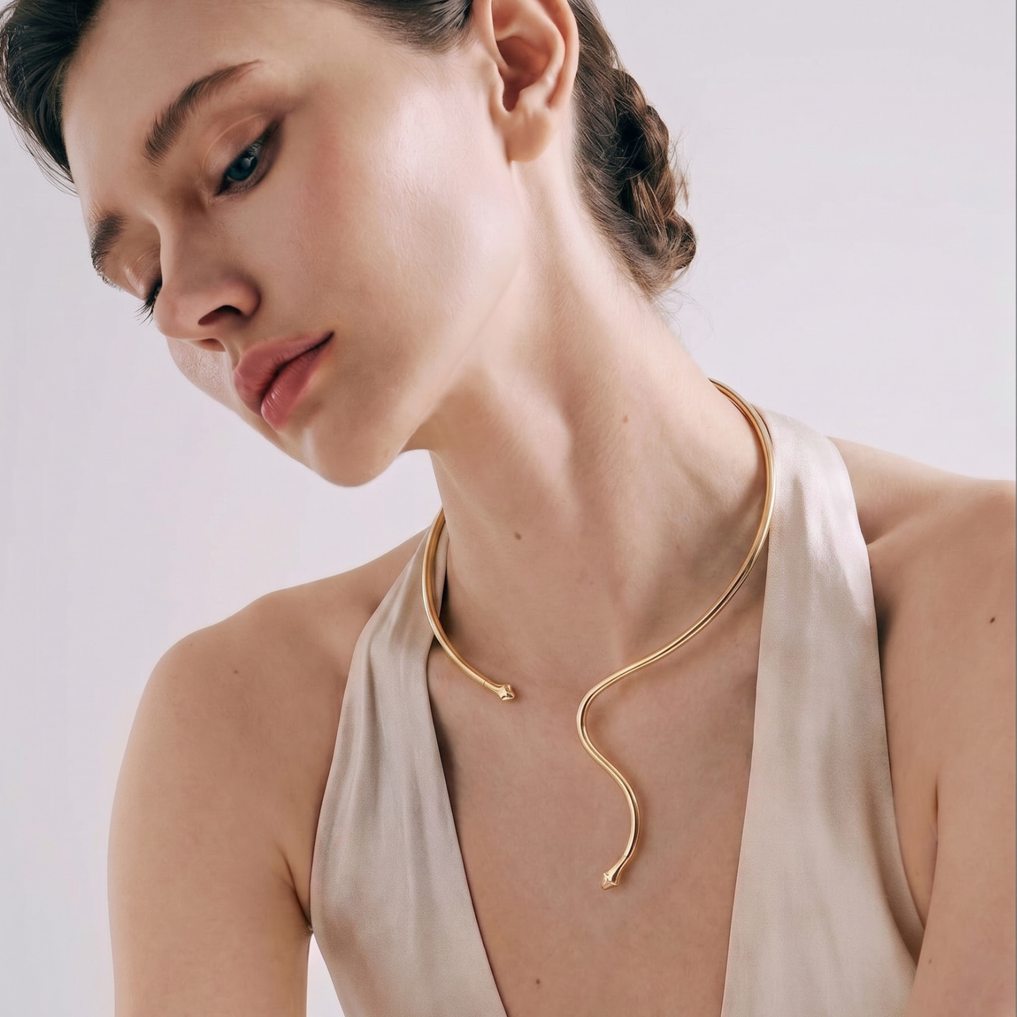 Collar Serphentia acabado oro amarillo 18k