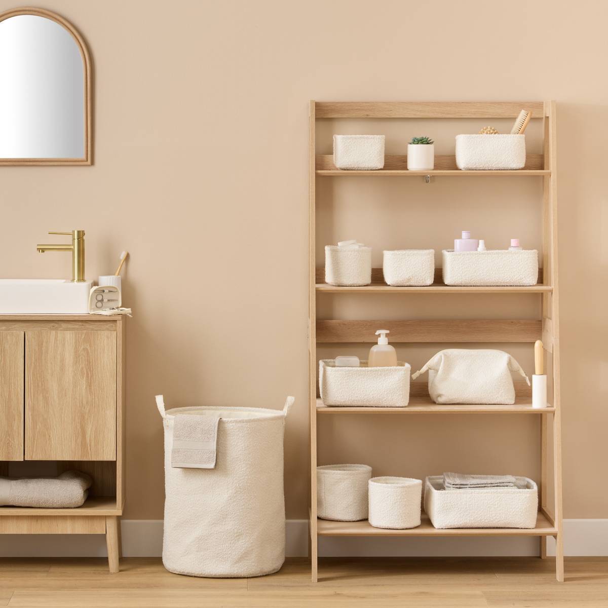 Panier à linge bouclette rond pliable 56L blanc