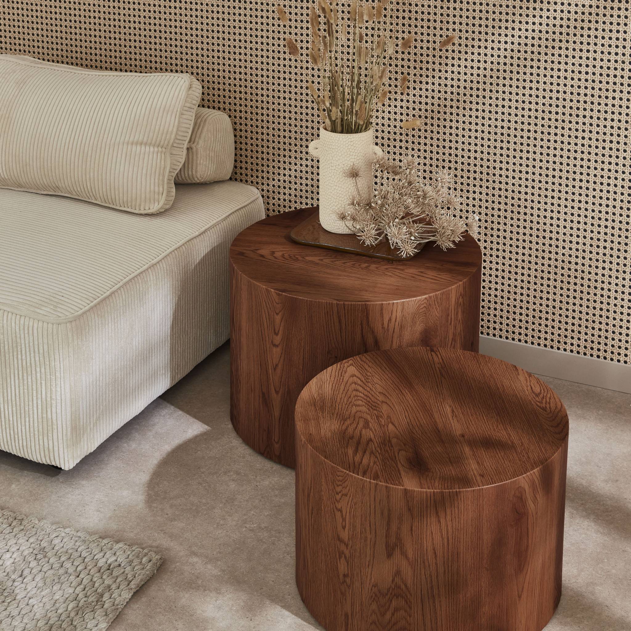 Lot de 2 tables basses rondes effet noyer. Ø58 x H 40cm / Ø50 x H 33cm SYLVA