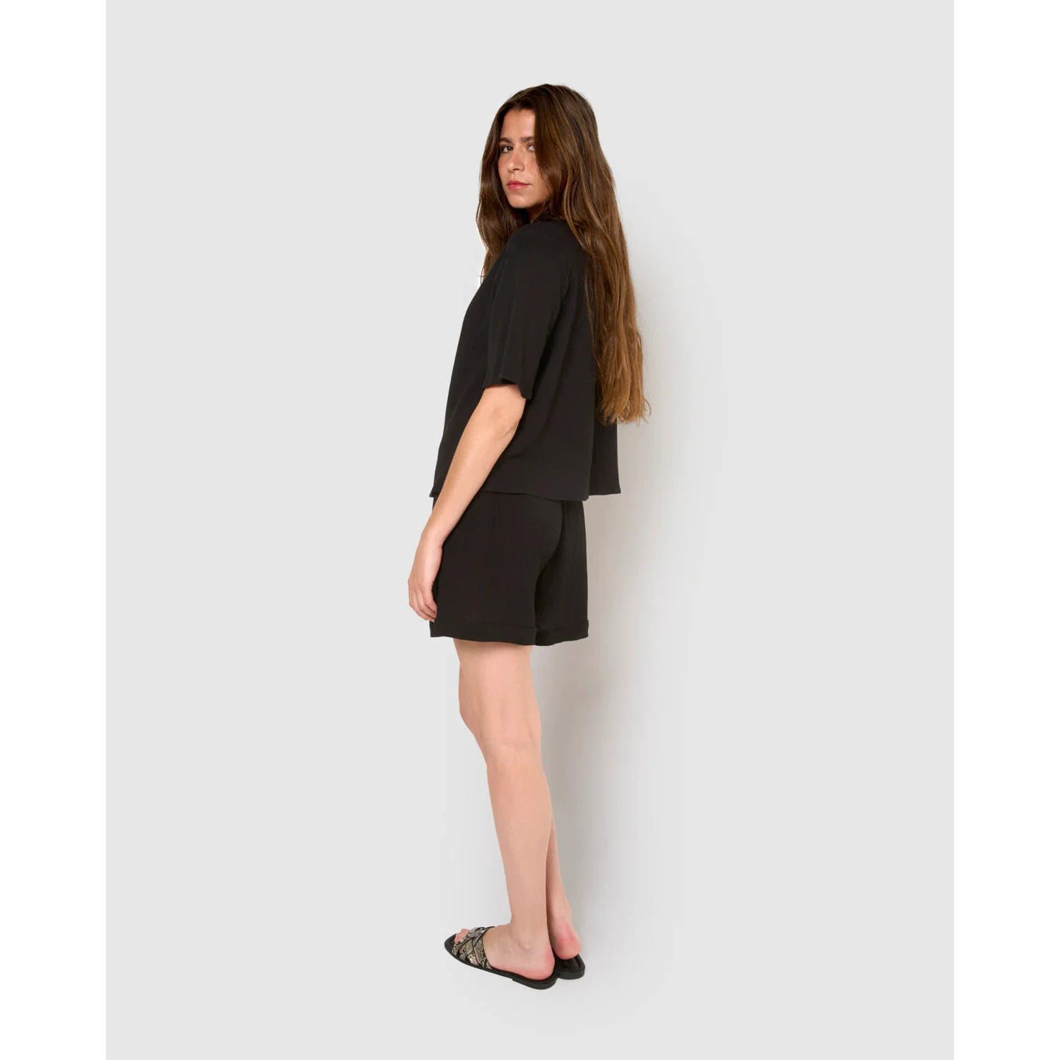 Set de camisa y short de algodón lino negro